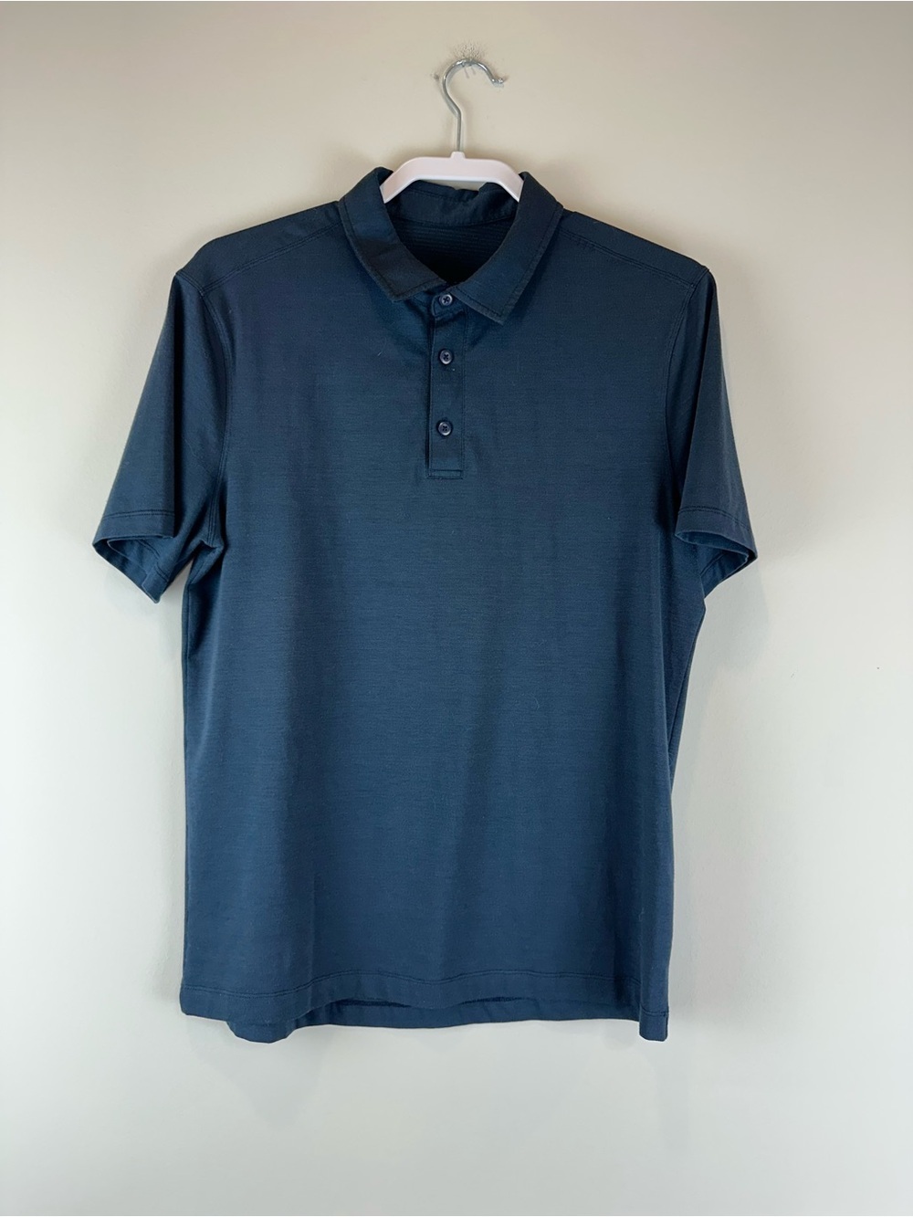 Lululemon Men’s Dark Blue Casual Golf Golfing Short Sleeve Polo Shirt Size Large